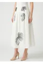 The Embroidered Leaf Skirt in White