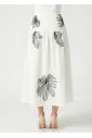 The Embroidered Leaf Skirt in White