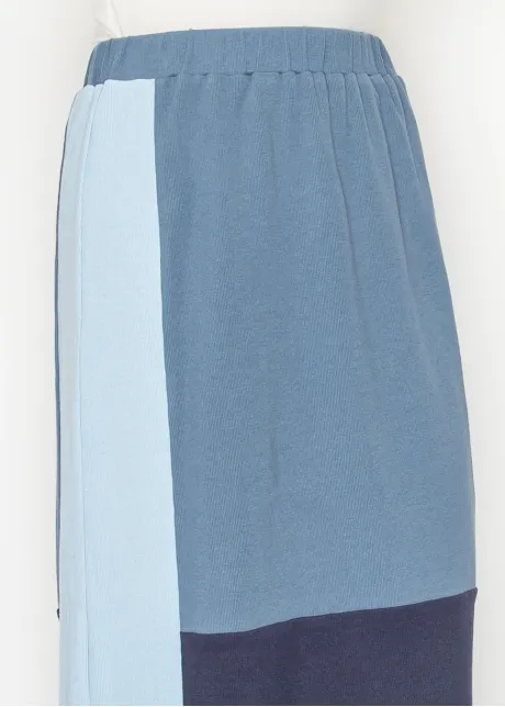 Three-Tone Blue Skirt with Elastic Waist
