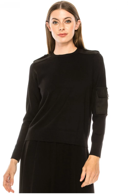 Epaulette basic sweater in black