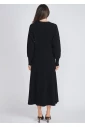 Sleek Black Dress in Ribbed Knit Design