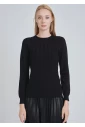 Black Sweater: Relaxed Knit, Effortless Look