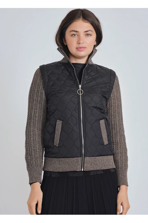 Black & Brown Masterpiece: Quilted Base with Cable Knit Touches