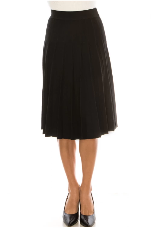 Fixed Box Pleated Skirt in Black